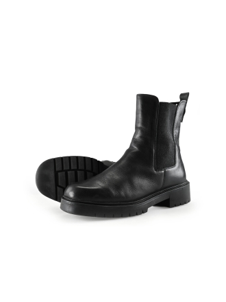 Tamaris Chelsea boots