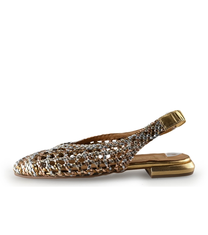 Pedro Miralles pumps