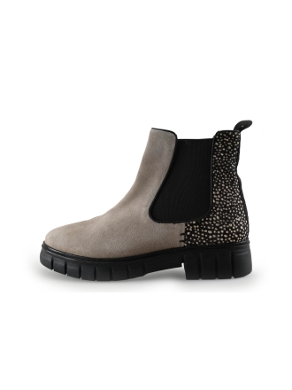Maruti Chelsea boots
