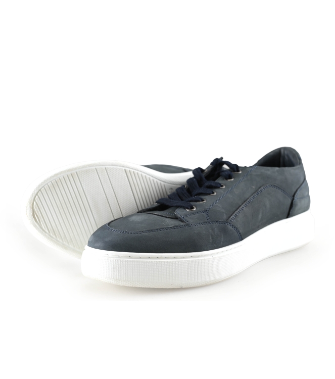 Manfield Sneaker