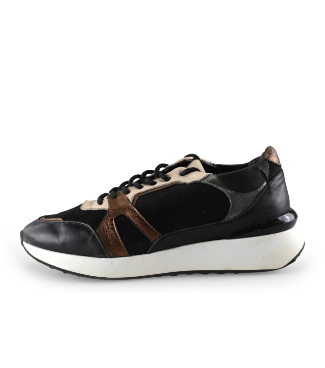 Manfield Sneaker