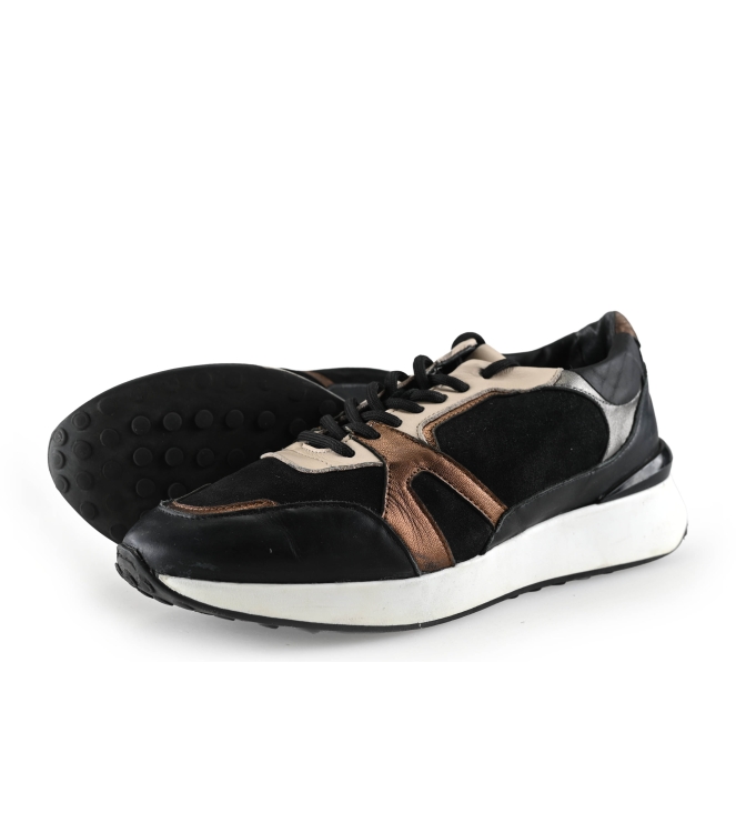 Manfield Sneaker