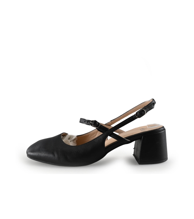 Manfield Slingbacks