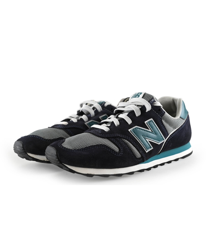 New Balance Sneaker
