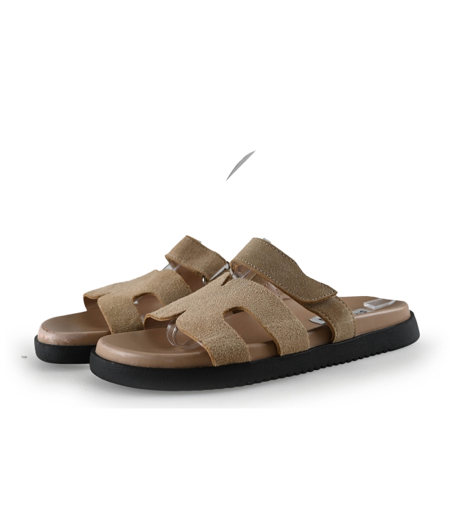 Steve Madden Flip-Flops