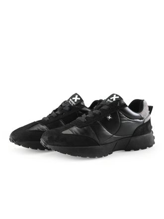 Xti Sneaker Schwarz 302787