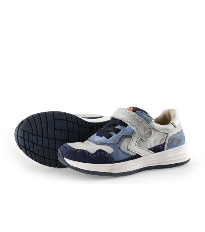 Stones And Bones Sneaker