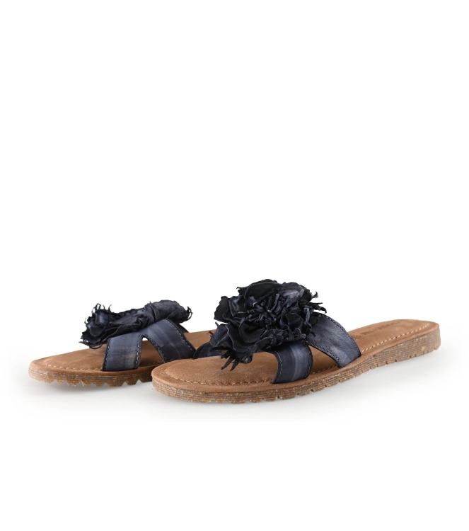 Lazamani Flip-Flops