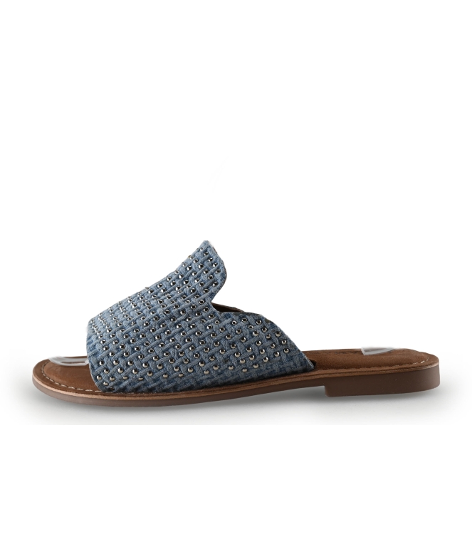 Lazamani Flip-Flops