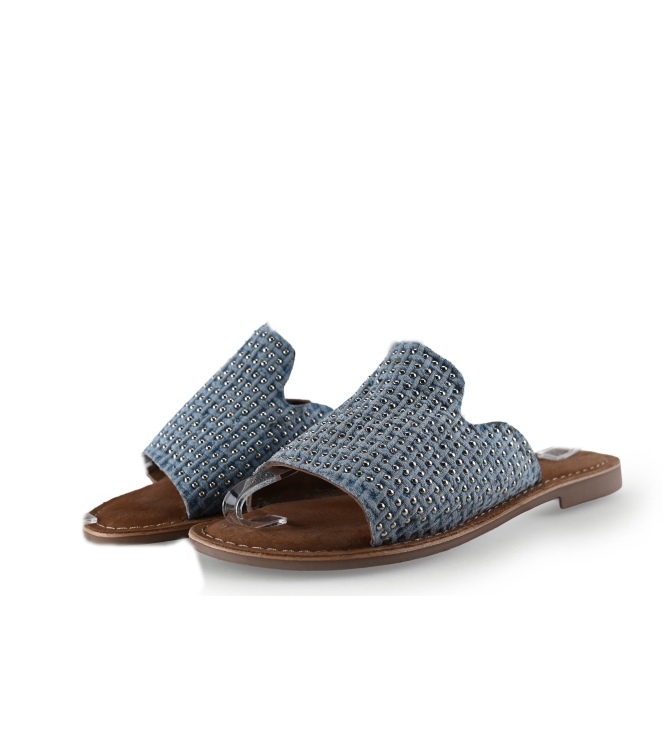 Lazamani Flip-Flops