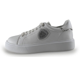 Blauer Sneaker