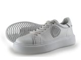 Blauer Sneaker