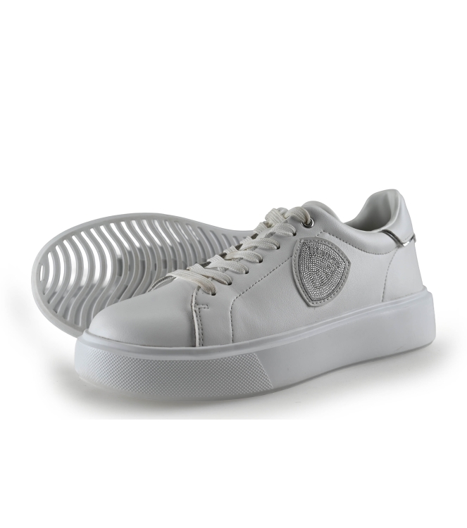 Blauer Sneaker
