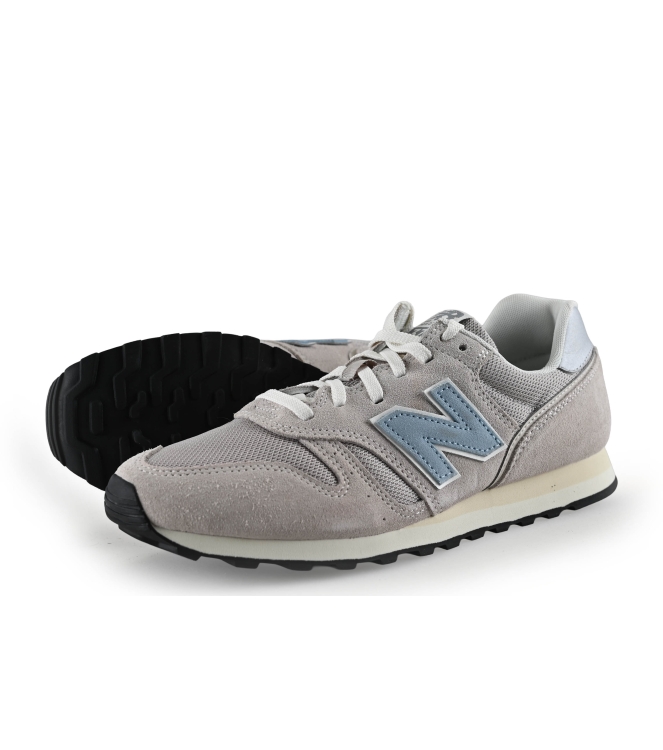 New Balance Sneaker