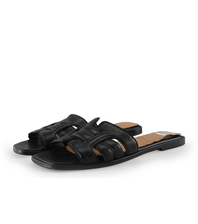 Notre-V Flip-Flops