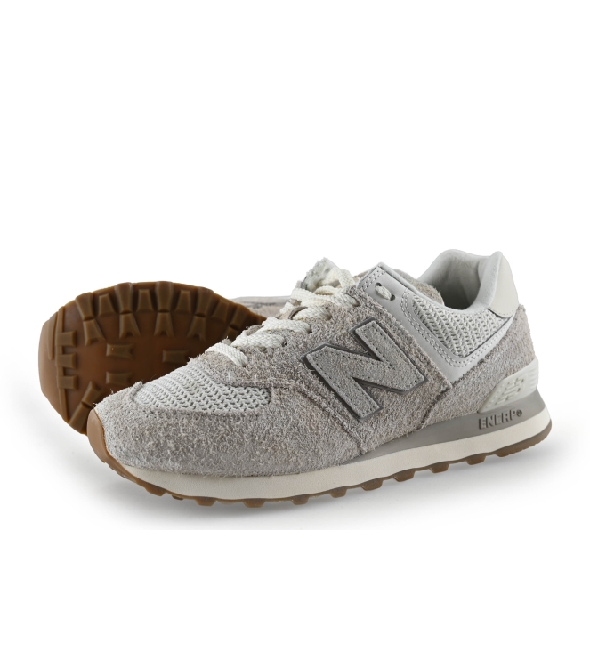 New Balance Sneaker