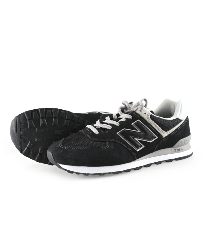 New Balance Sneaker