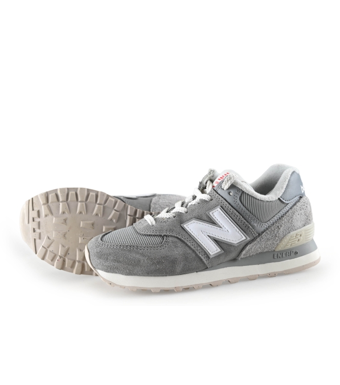 New Balance Sneaker