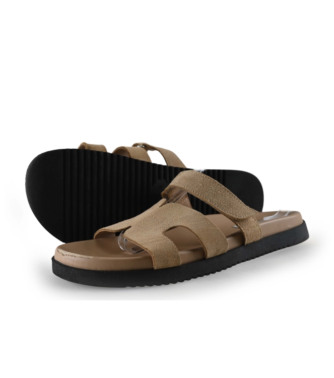 Steve Madden Flip-Flops