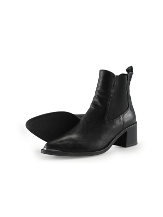 Tamaris Chelsea boots