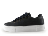 Manfield Sneaker