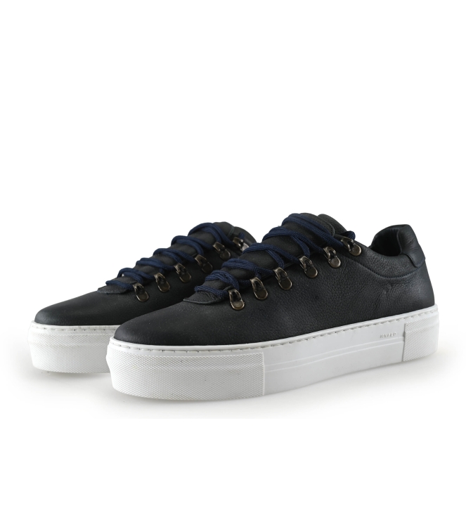 Manfield Sneaker