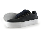 Manfield Sneaker