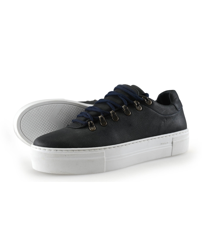 Manfield Sneaker