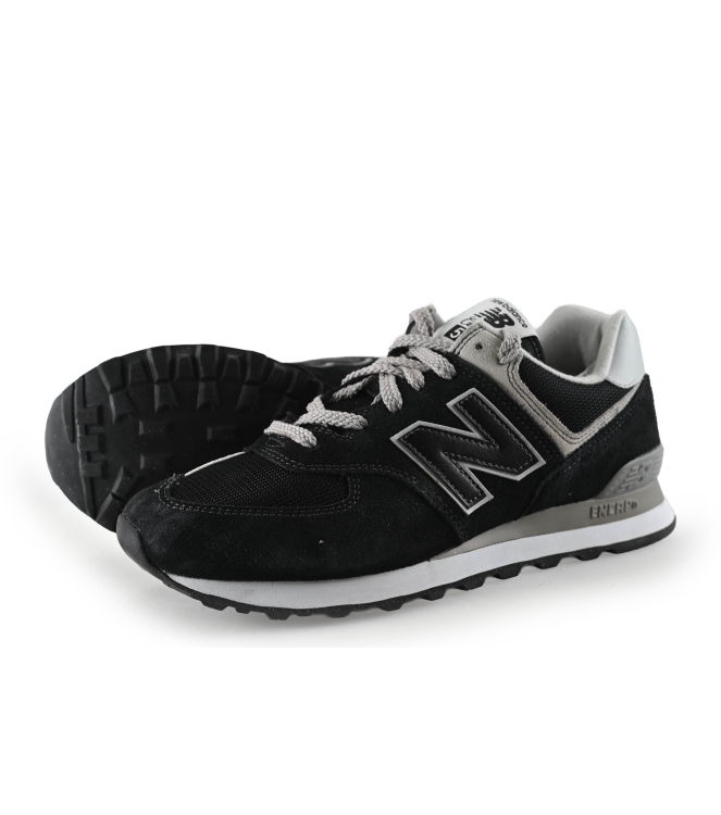 New Balance Sneaker