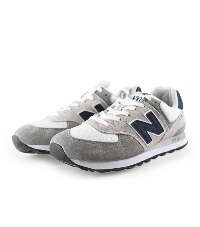 New Balance Sneaker