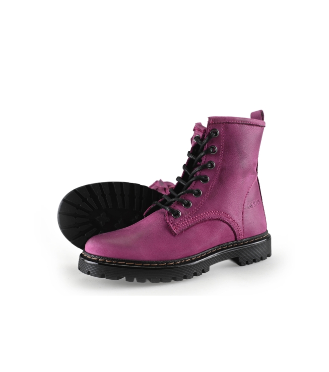 Sisis Schnürstiefel