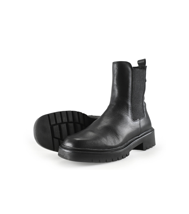 Tamaris Chelsea boots