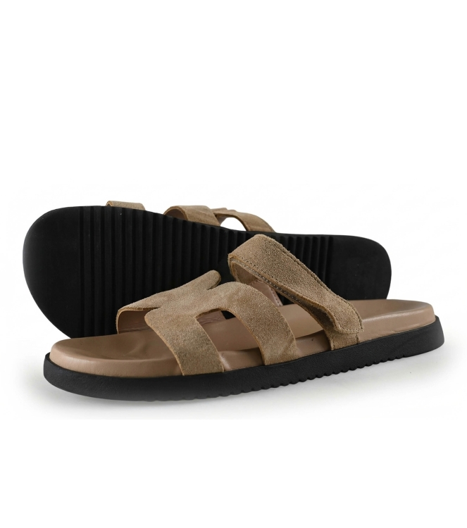 Steve Madden Flip-Flops