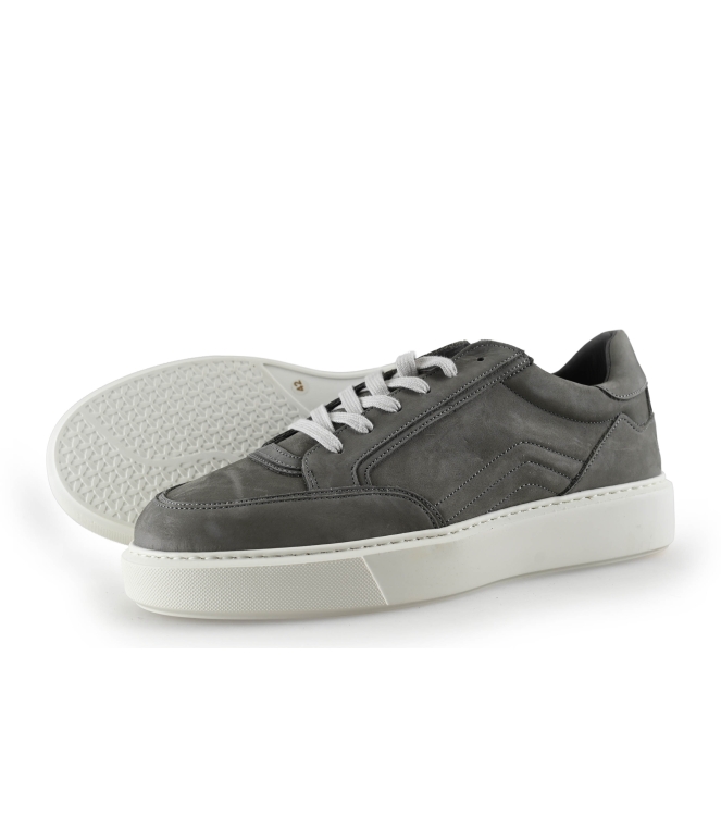 Manfield Sneaker