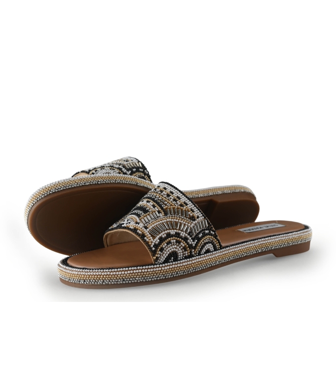 Steve Madden Flip-Flops