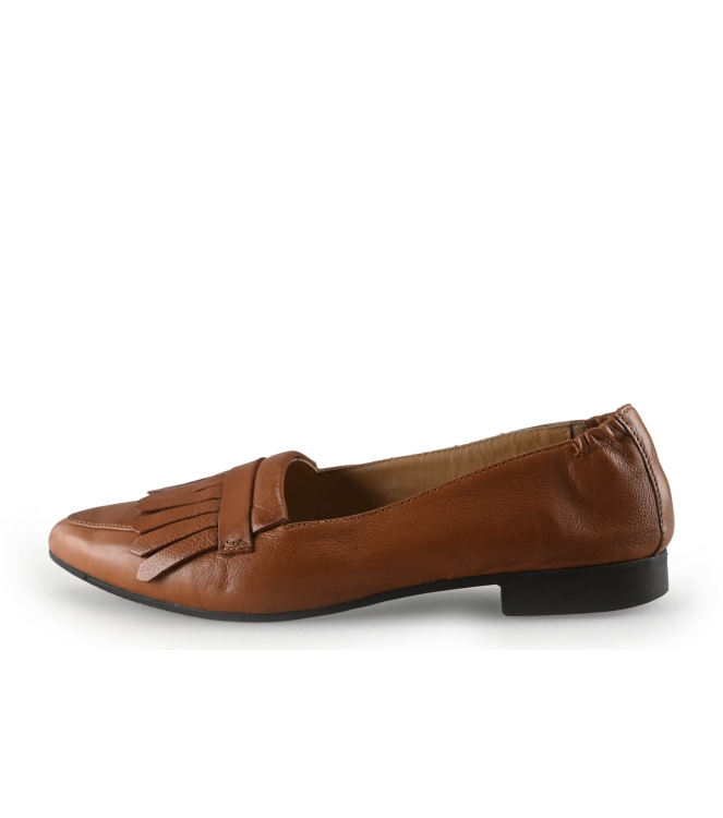 Lamica Slip-ons