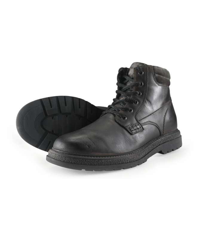 Outfielder Schnürstiefel