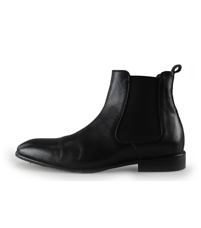 Heritage Chelsea boots