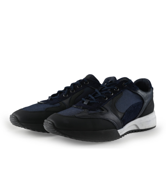 Filmore Sneaker