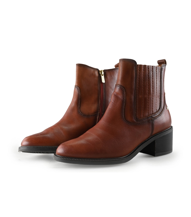 Pikolinos Chelsea boots