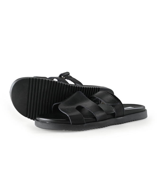 Steve Madden Flip-Flops