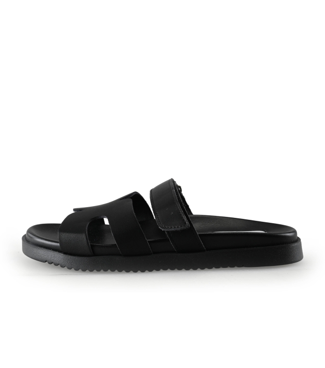 Steve Madden Flip-Flops