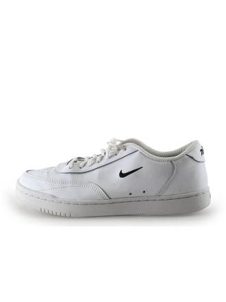 Nike Sneaker Weiß 324980
 Größe 40½
 