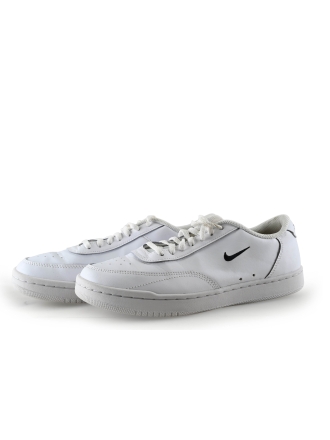 Nike Sneaker Weiß 324980
 Größe 40½
 