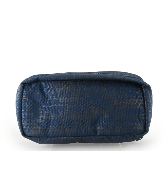 Kipling Clutch