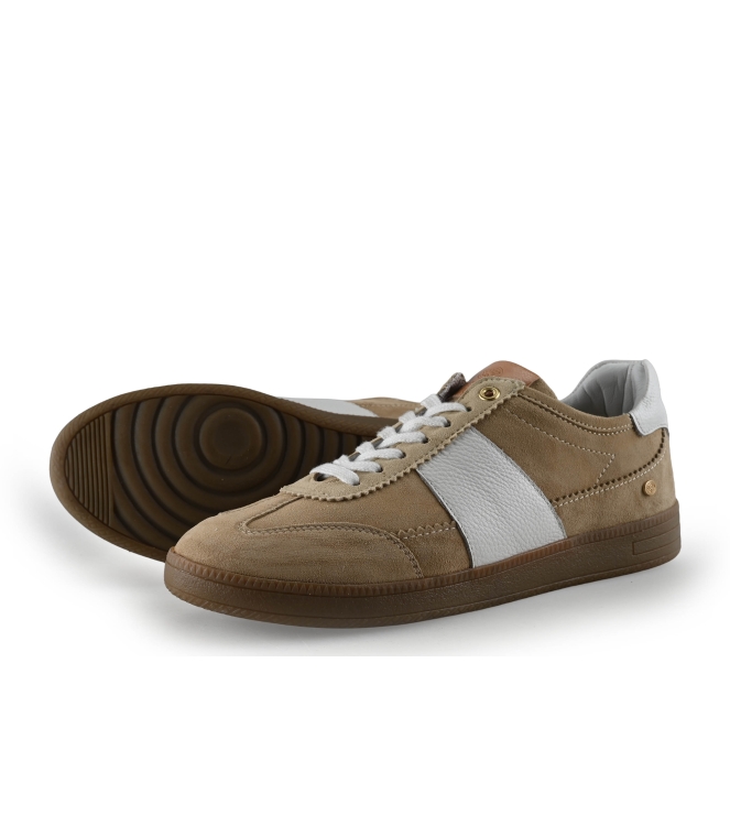 Fred de La Bretoniere Sneaker