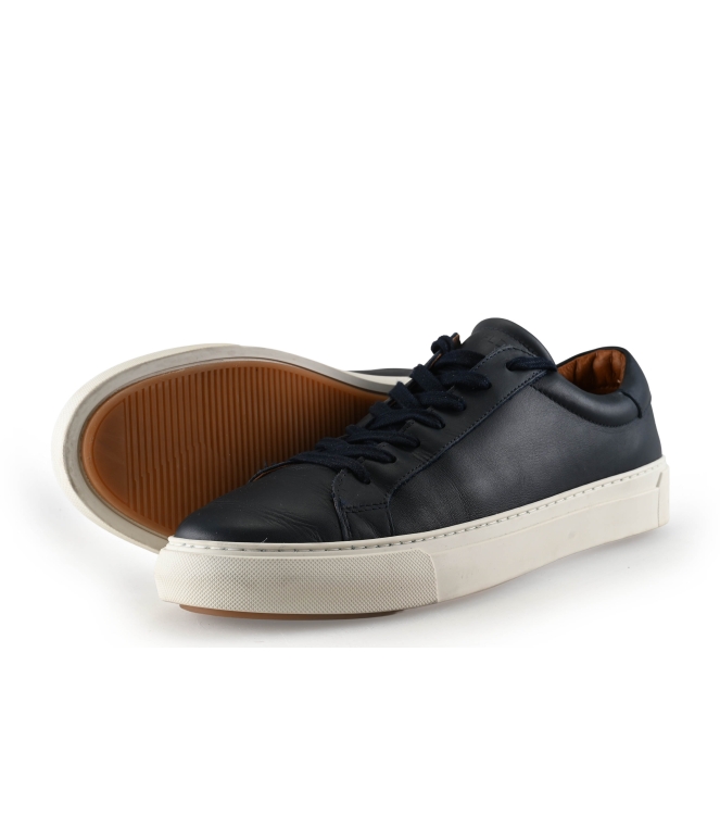 Manfield Sneaker