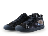Stones And Bones Sneaker