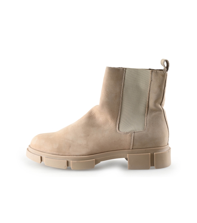 Nelson Chelsea boots