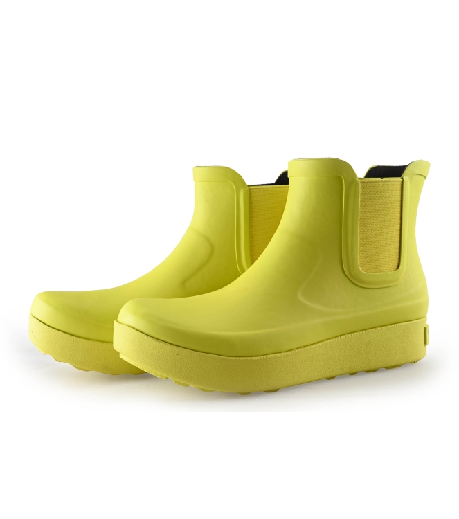 Colors of California Chelsea boots